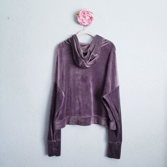 Offline by Aerie After Party Velvour Cropped Hoodie - Picture 7 of 8